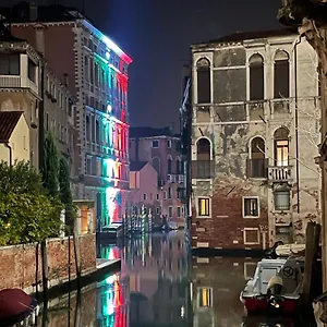 Admiral Center , Venecia Italia